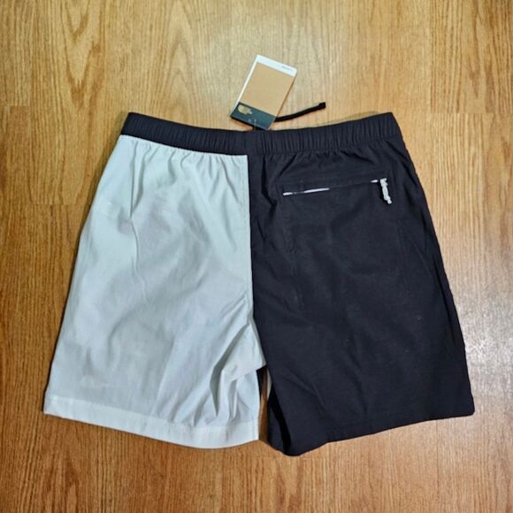 The North Face Class V Shorts White & Black Color Block Split Men's Small S New - Picture 7 of 10